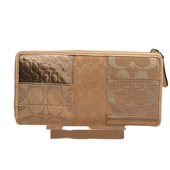 COACH Patchwork Collection Zippy Long Wallet - Picture 2 of 6